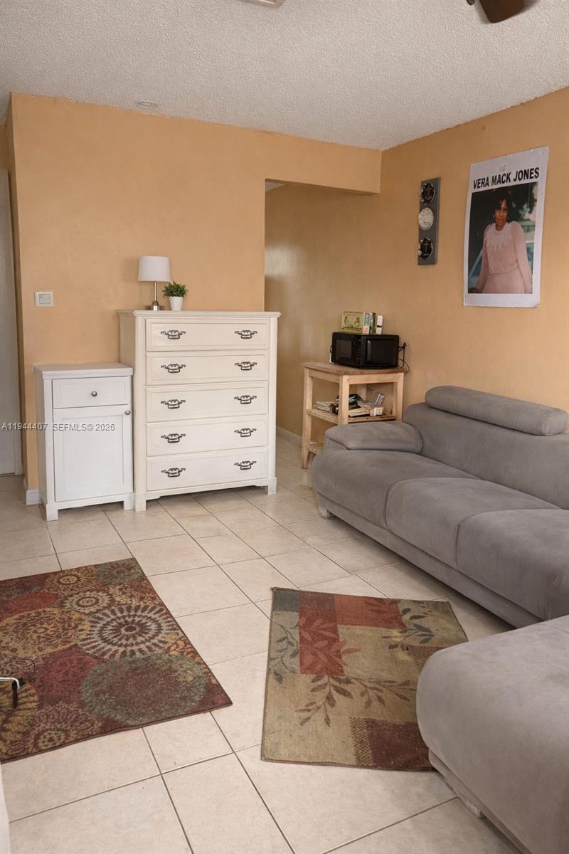 WASHINGTON PARK FOURTH AD - Residential Income