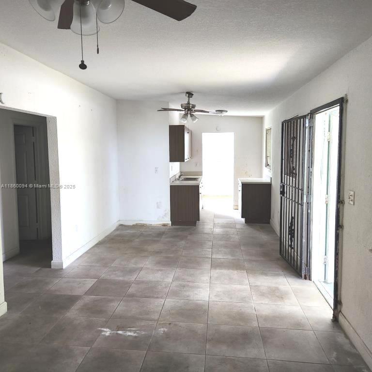 1461 NW 2nd Ct