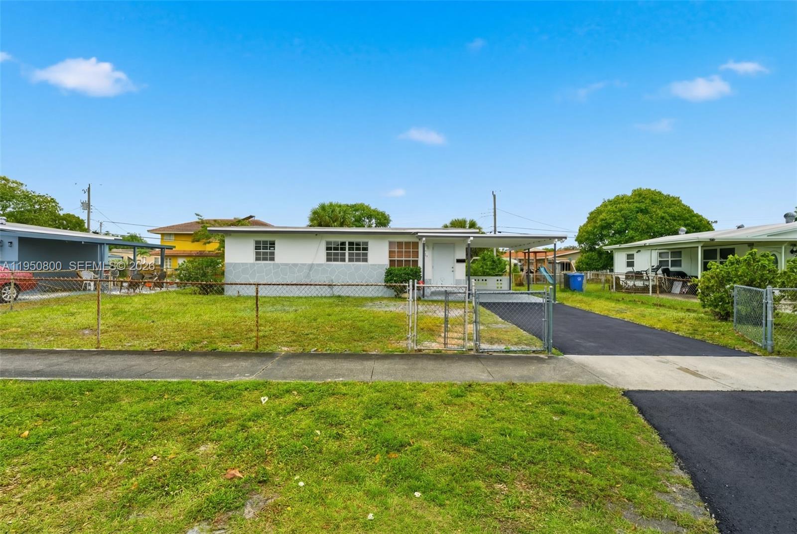 LAKE AIRE ESTATES - Residential