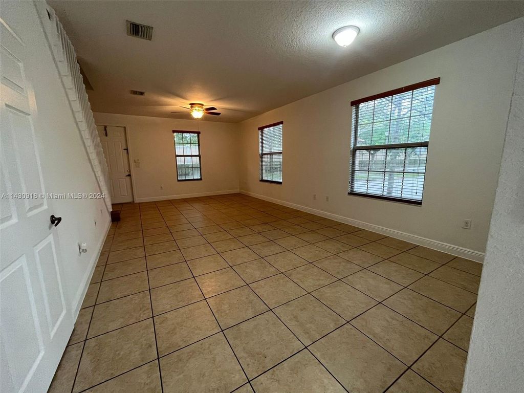 Photo of 1101 SW 147TH TE, Pembroke Pines, FL 33027 (MLS # A11430918)