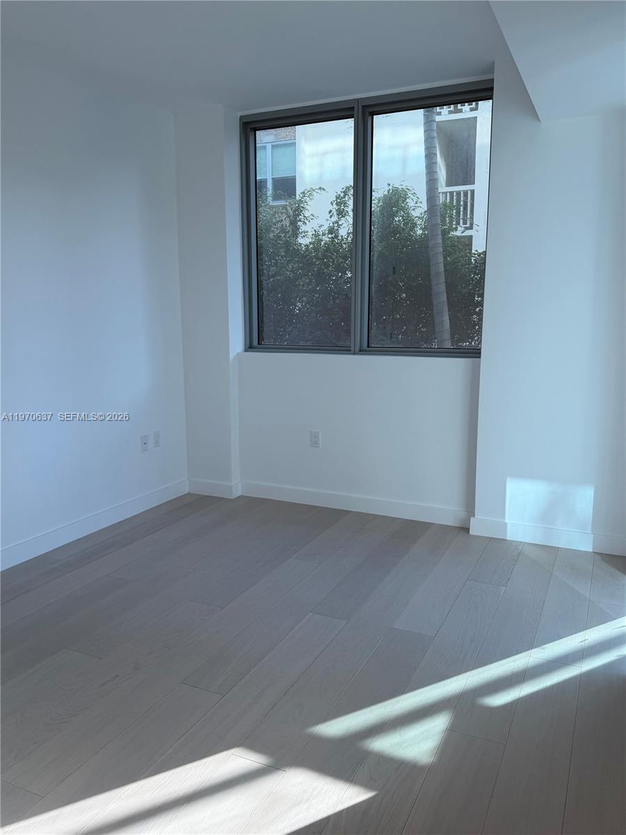 LA BAIA BAY HARBOR ISLANDS - Residential