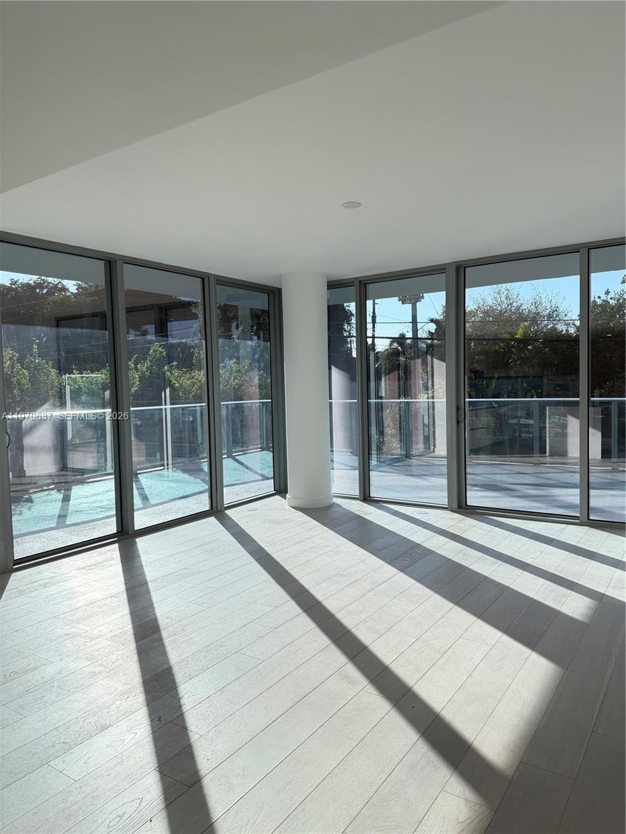 9201 E BAY HARBOR DRIVE 202