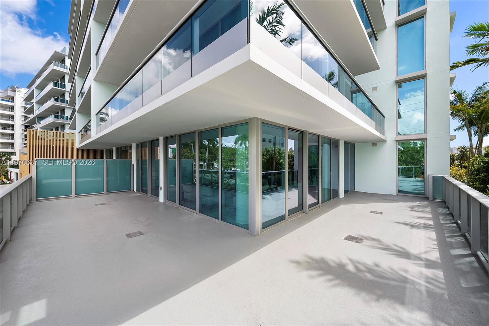 LA BAIA BAY HARBOR ISLANDS - Residential