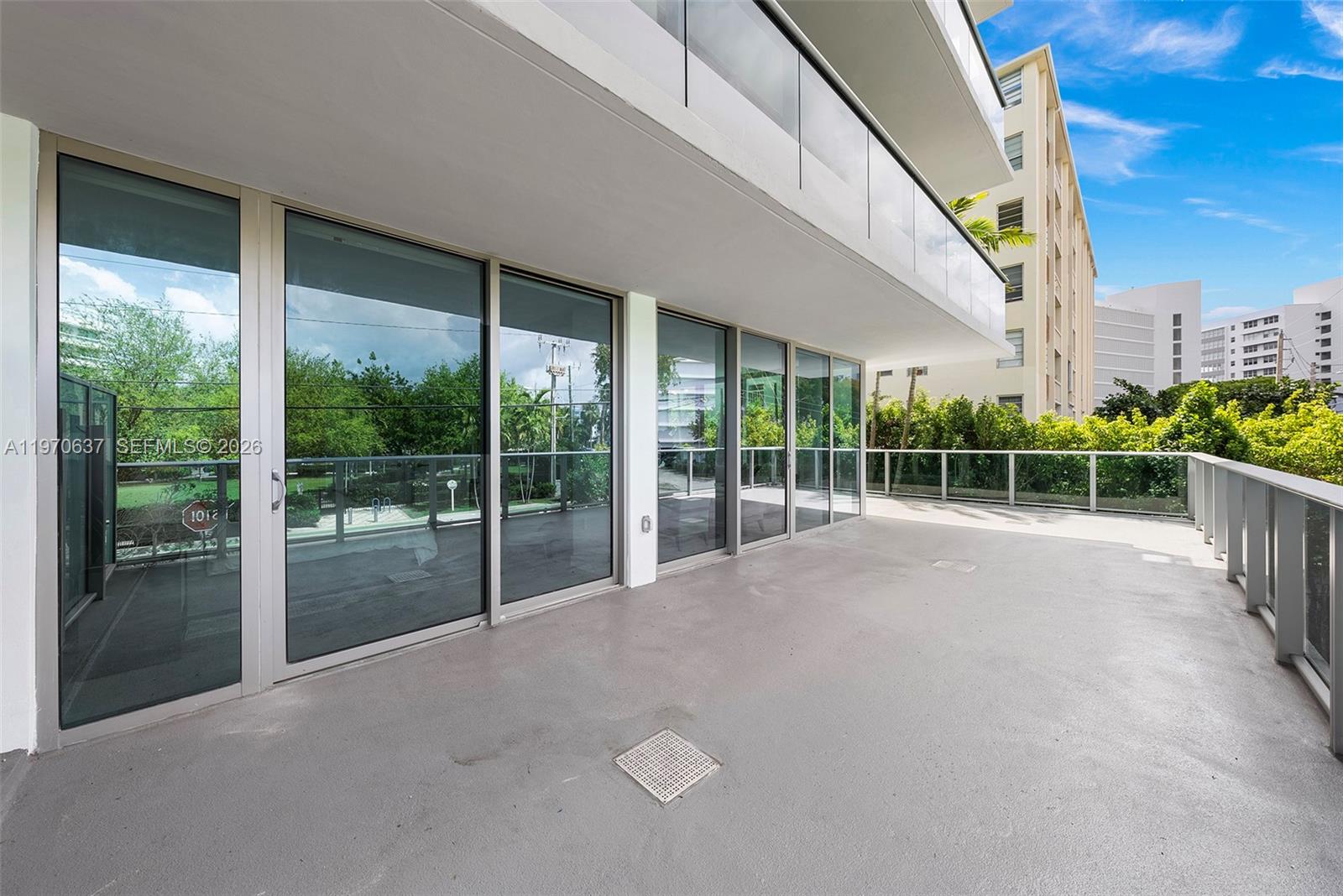 LA BAIA BAY HARBOR ISLANDS - Residential