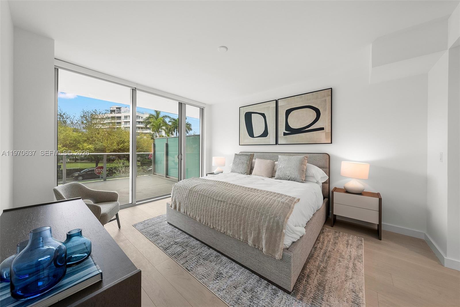 LA BAIA BAY HARBOR ISLANDS - Residential