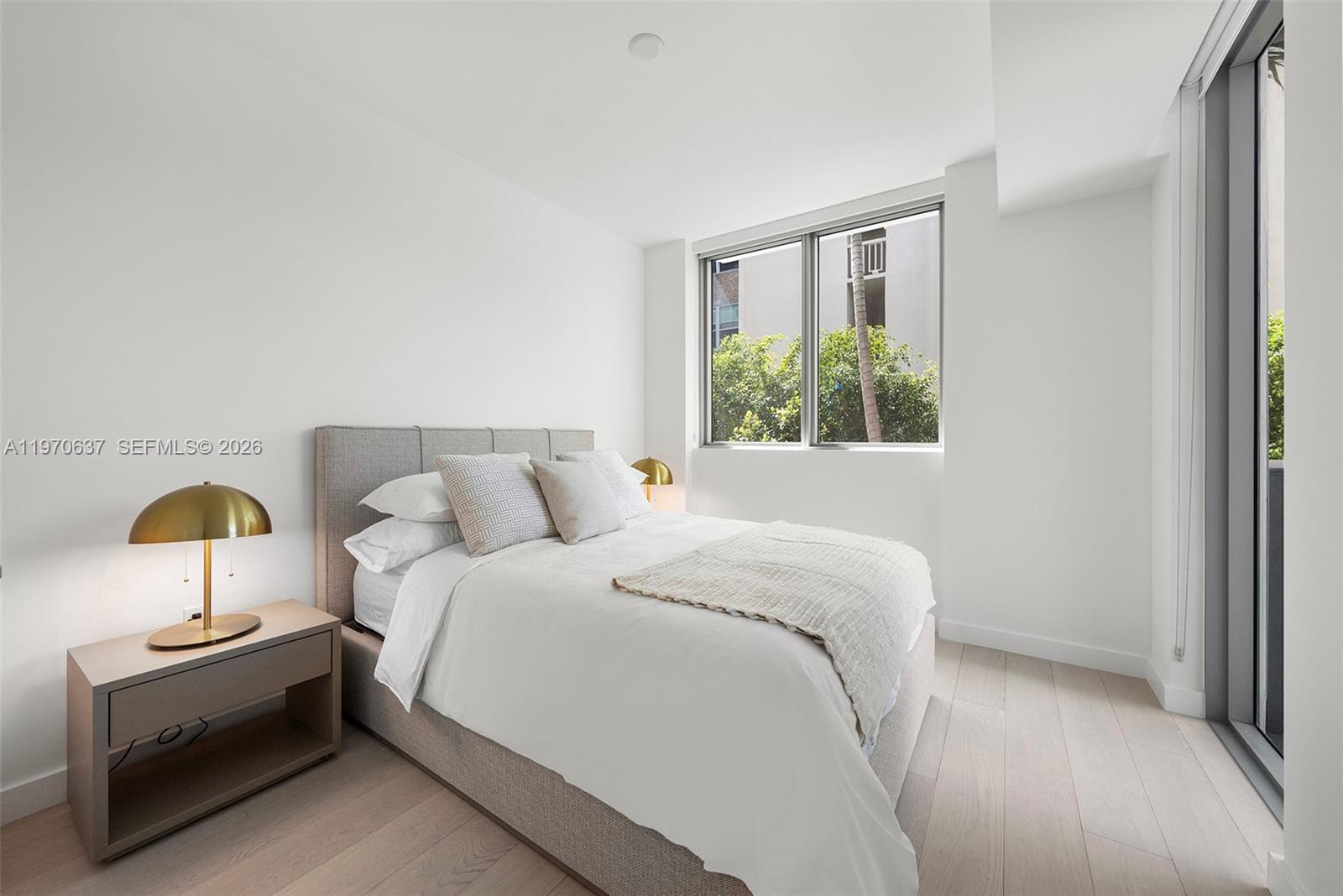 LA BAIA BAY HARBOR ISLANDS - Residential