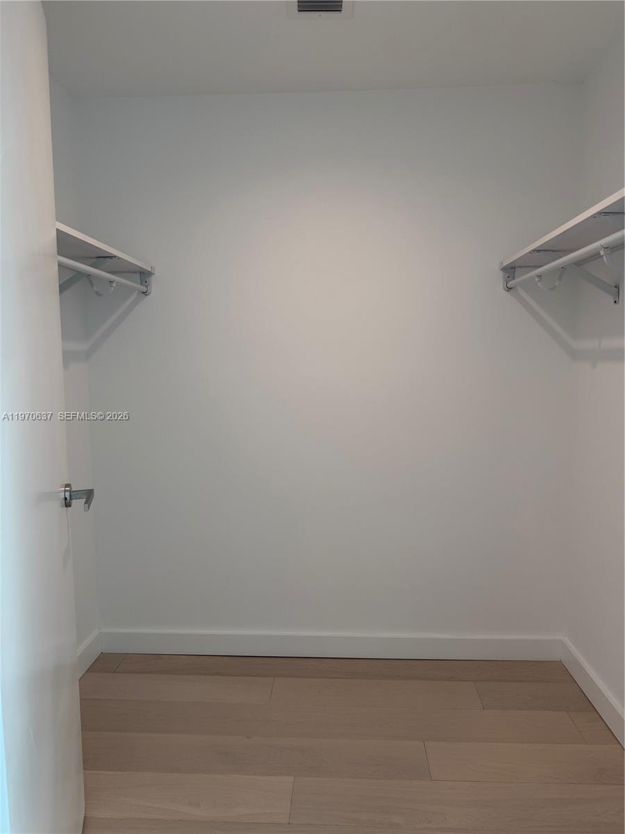 LA BAIA BAY HARBOR ISLANDS - Residential