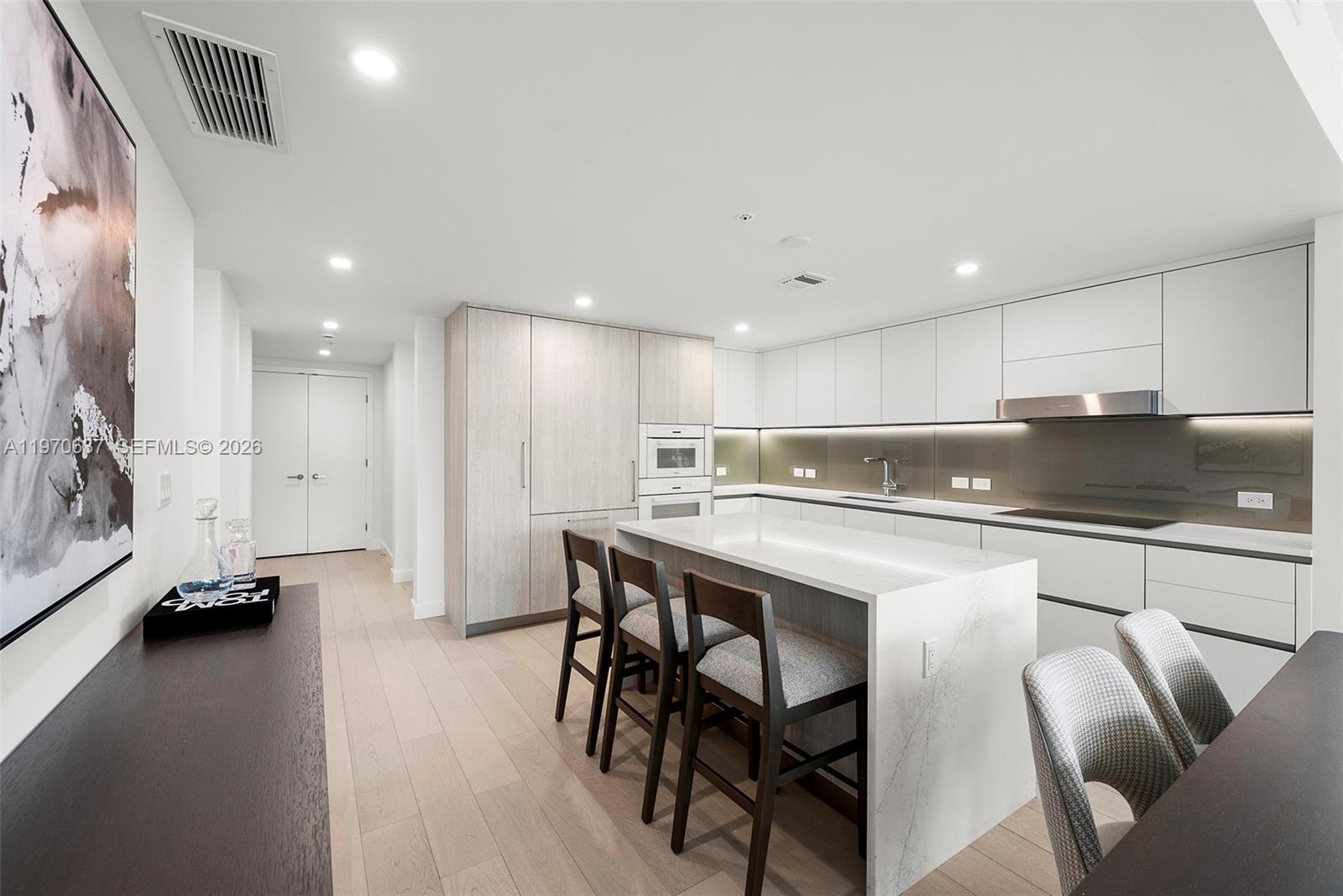 LA BAIA BAY HARBOR ISLANDS - Residential