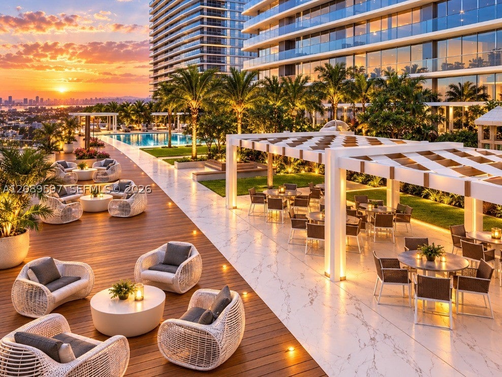 1170 E Hallandale