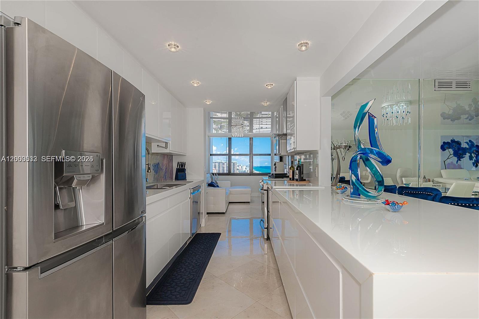 2301 S Ocean Dr 2003