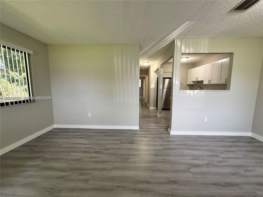 Photo of 2237 Taylor St #6B, Hollywood, FL 33020 (MLS # A12019528)