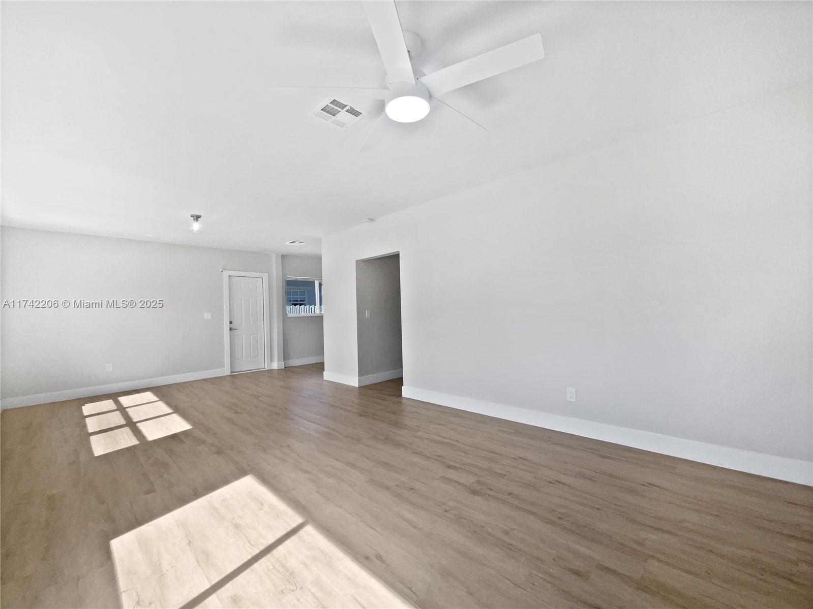 MOOREA HEIGHTS REPLAT - Residential