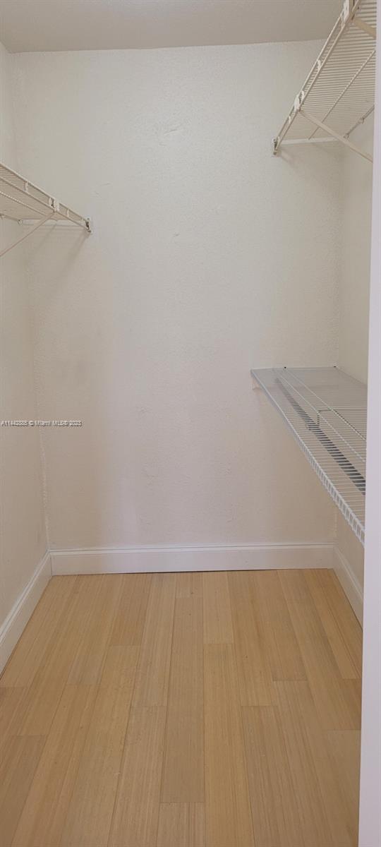 SAVANNAH AT RIVERSIDE CON - Residential Lease