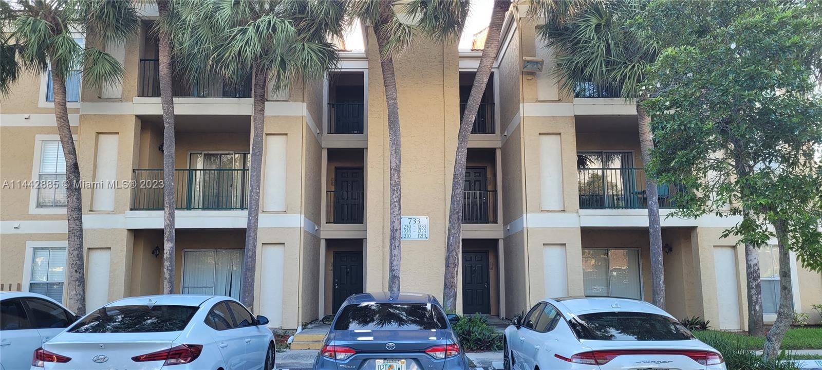 SAVANNAH AT RIVERSIDE CON - Residential Lease