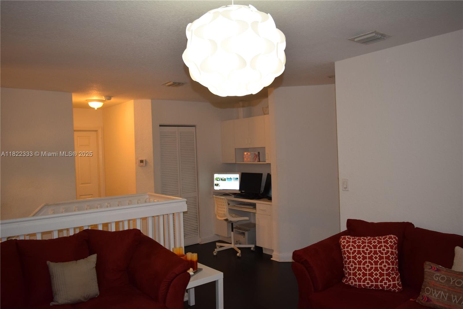 11344 NW 73rd Ter