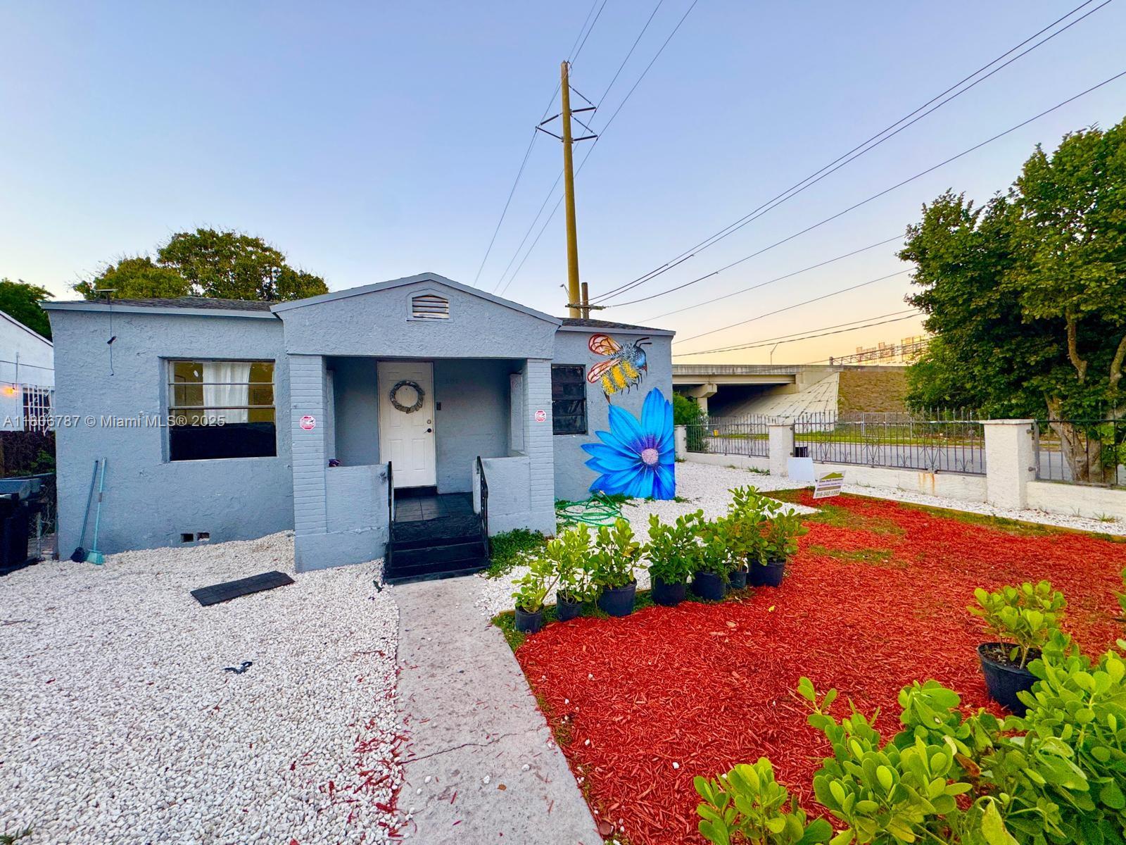 301 Nw 37th St, Miami, Broward County, Florida - 3 Bedrooms  
2 Bathrooms - 