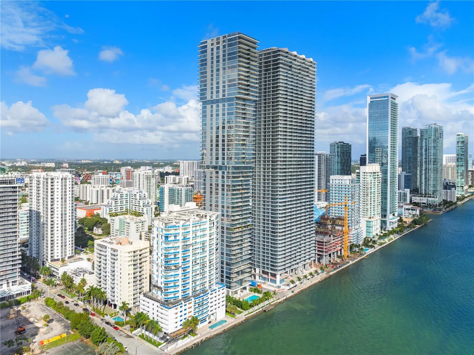 Miami, Florida 33137, United States, 4 Bedrooms Bedrooms, ,5 BathroomsBathrooms,Residential,Active,91805