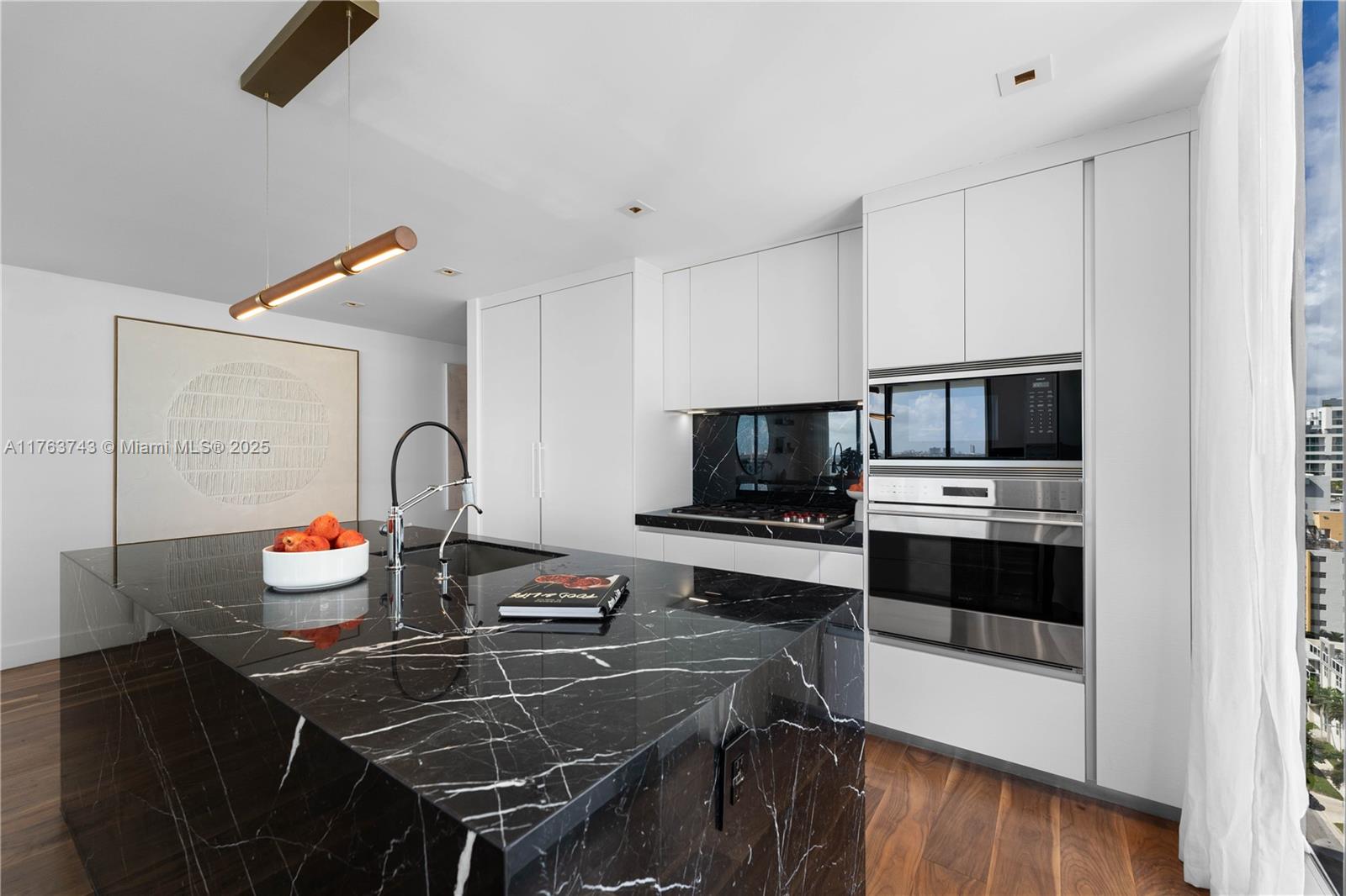 ELYSEE - Residential Lease