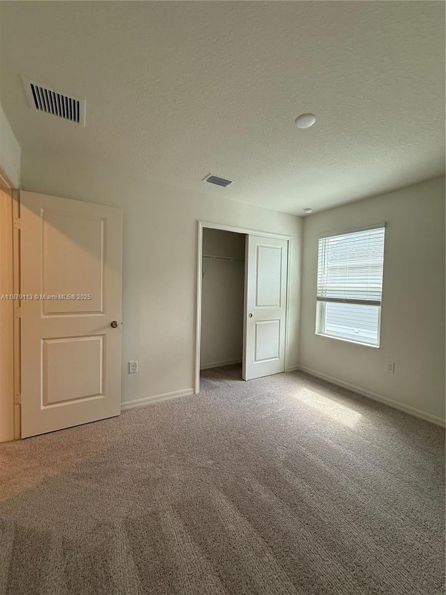 RESERVE AT FOREST LAKE - Residential Lease