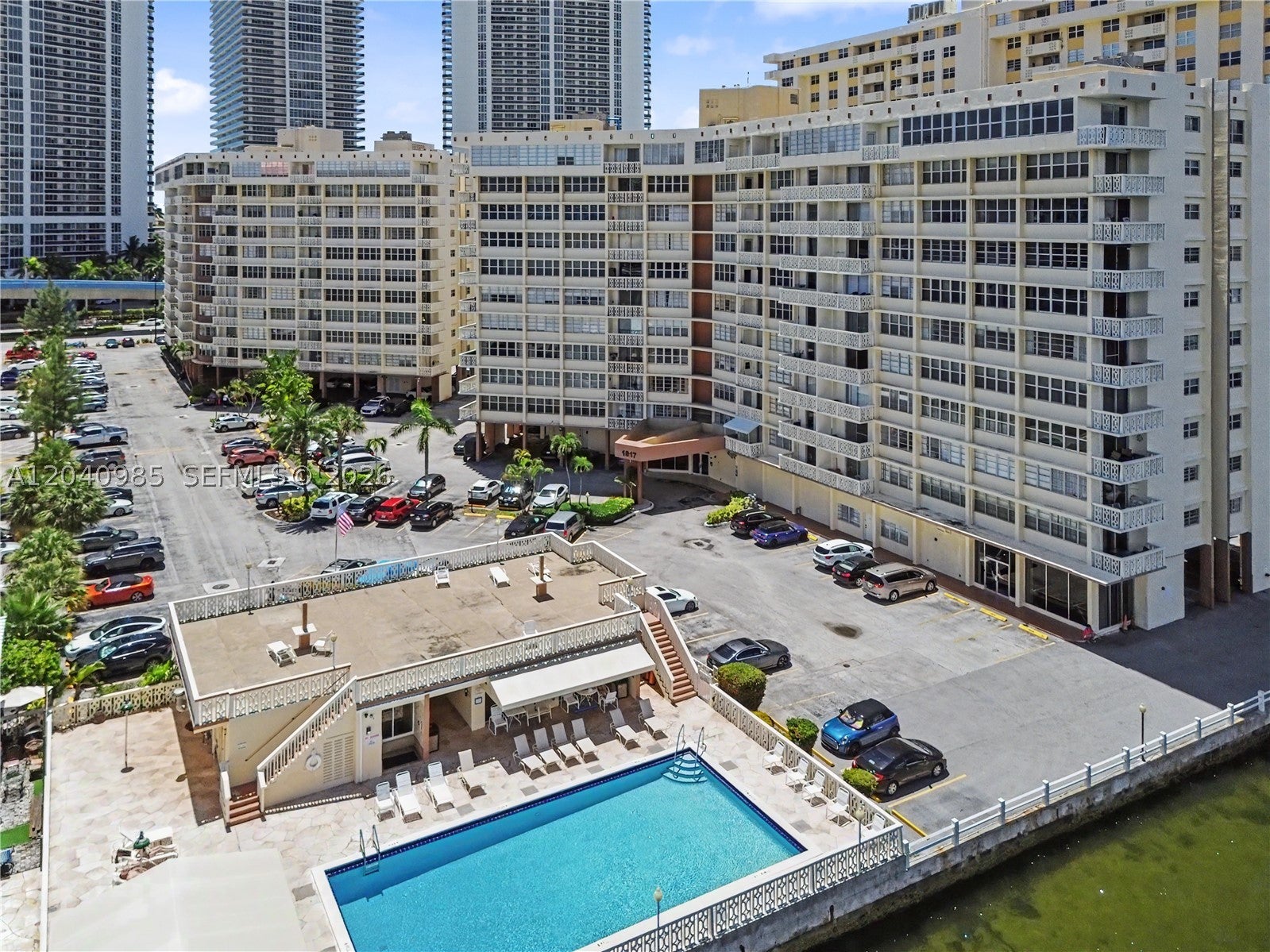 1817 S Ocean Dr 620