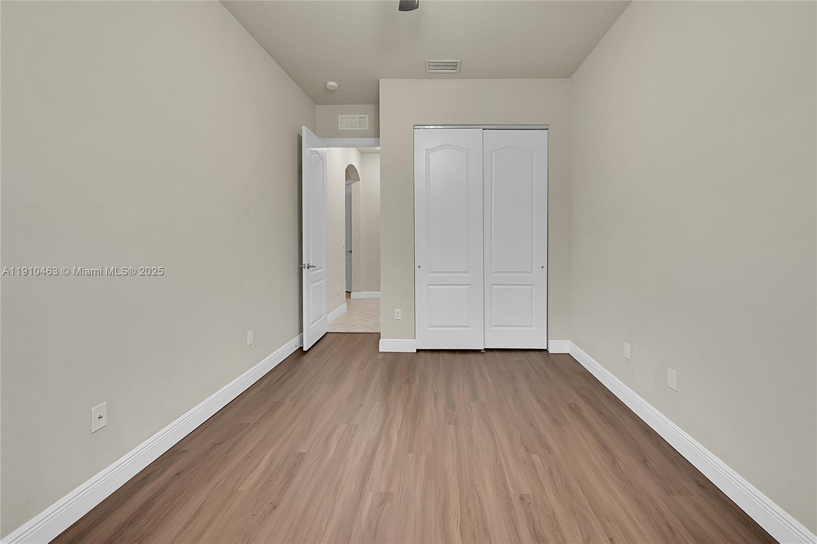 DEBUYS PLAT - Residential Lease