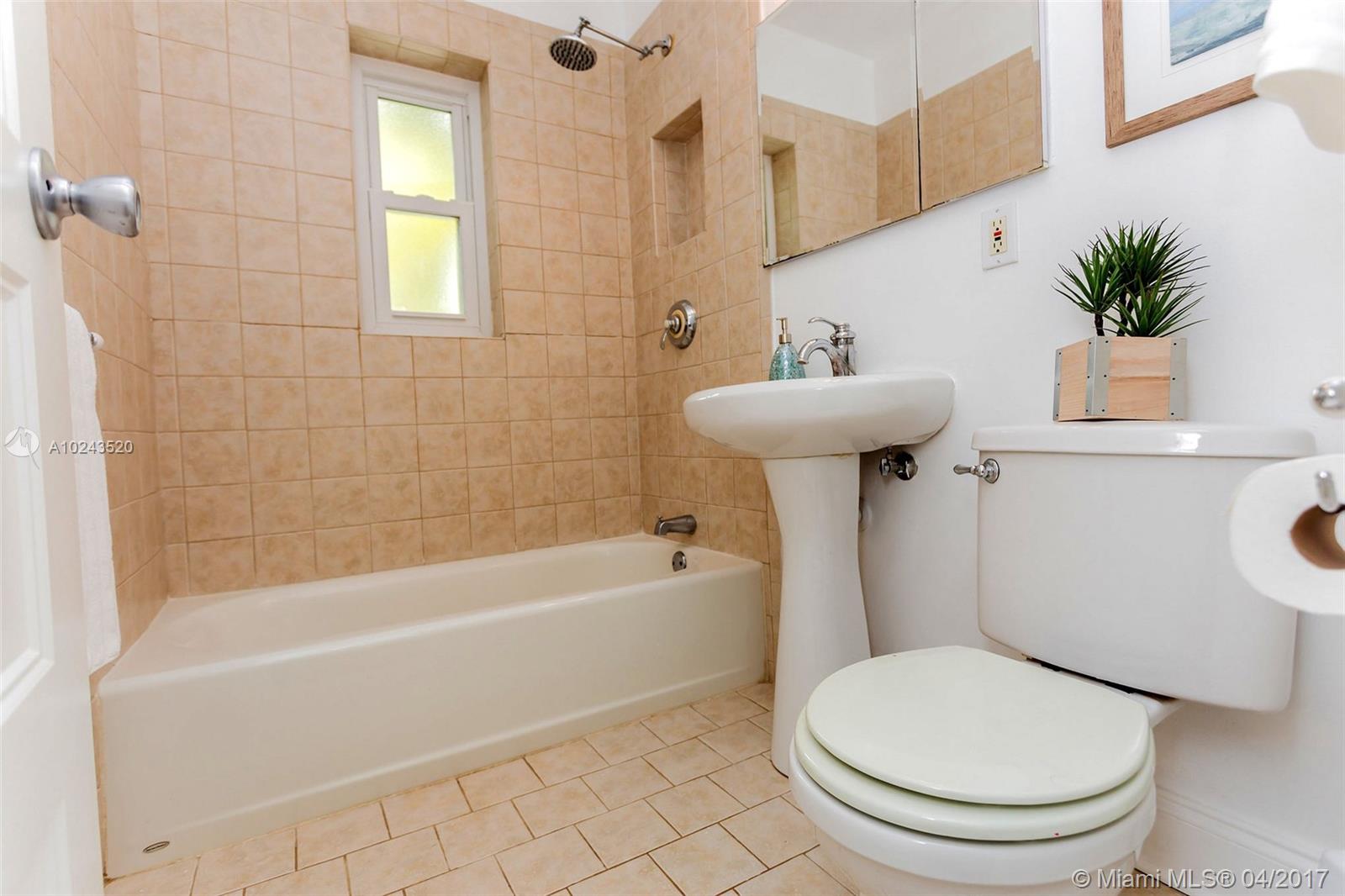 DUNNINGS MIAMI SHORES EXT - Residential