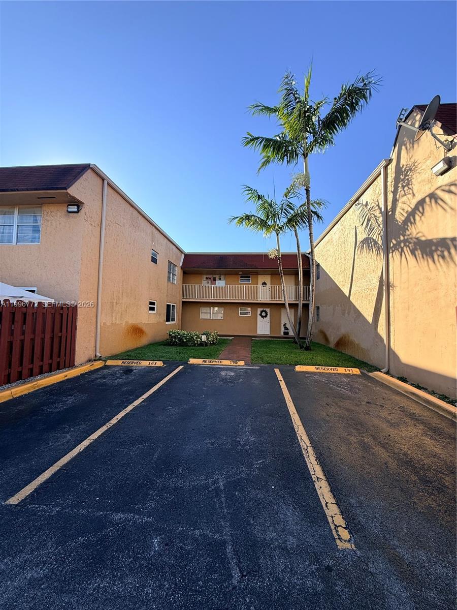 PUERTA DEL SOL CONDOMINIUM - Residential