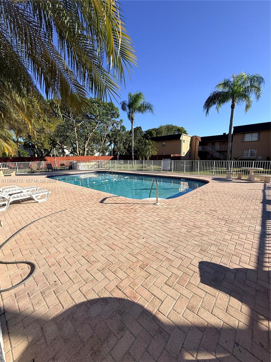 PUERTA DEL SOL CONDOMINIUM - Residential