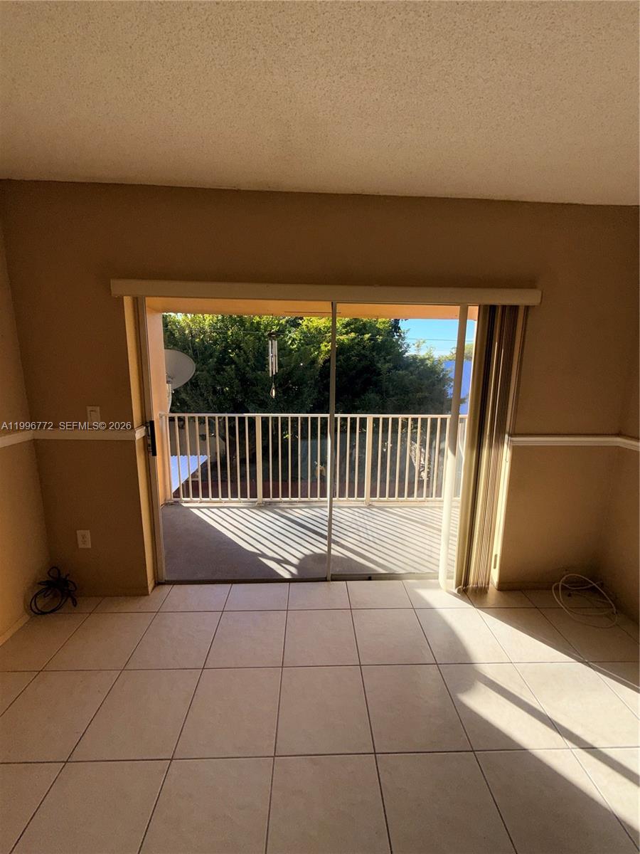 PUERTA DEL SOL CONDOMINIUM - Residential