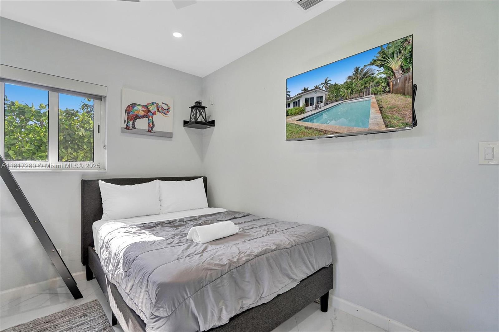 MARY-KNOLL - Residential