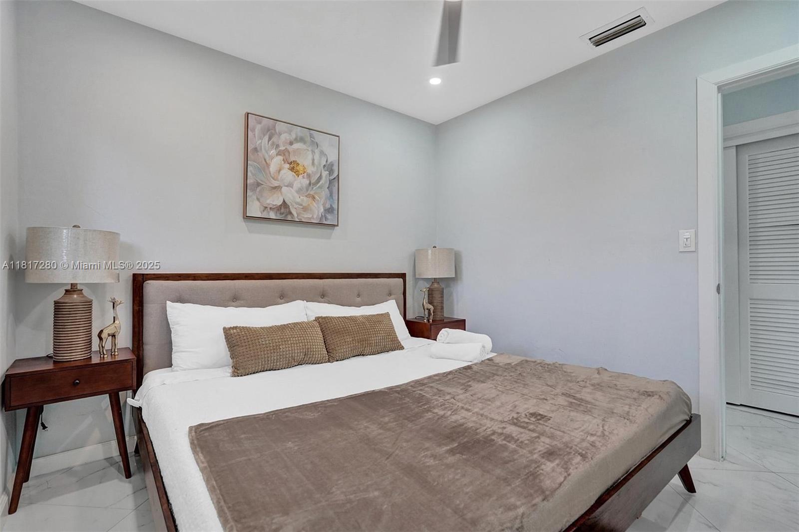 MARY-KNOLL - Residential