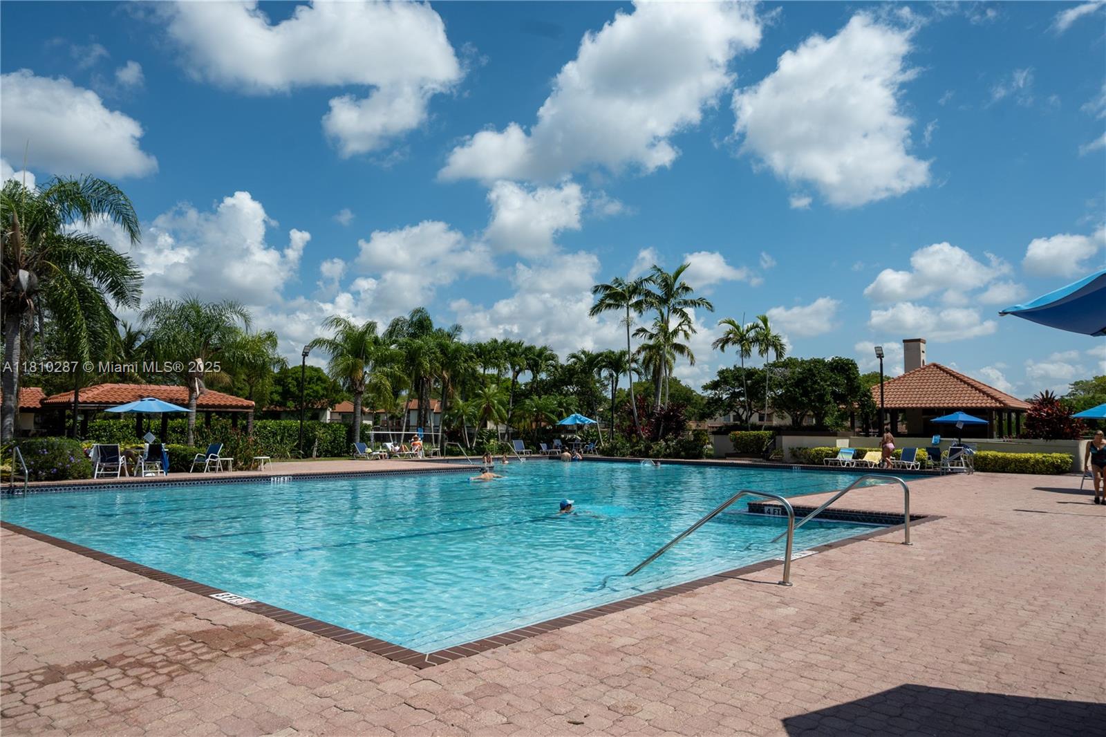 CROSSINGS SEC 6 THE - Residential