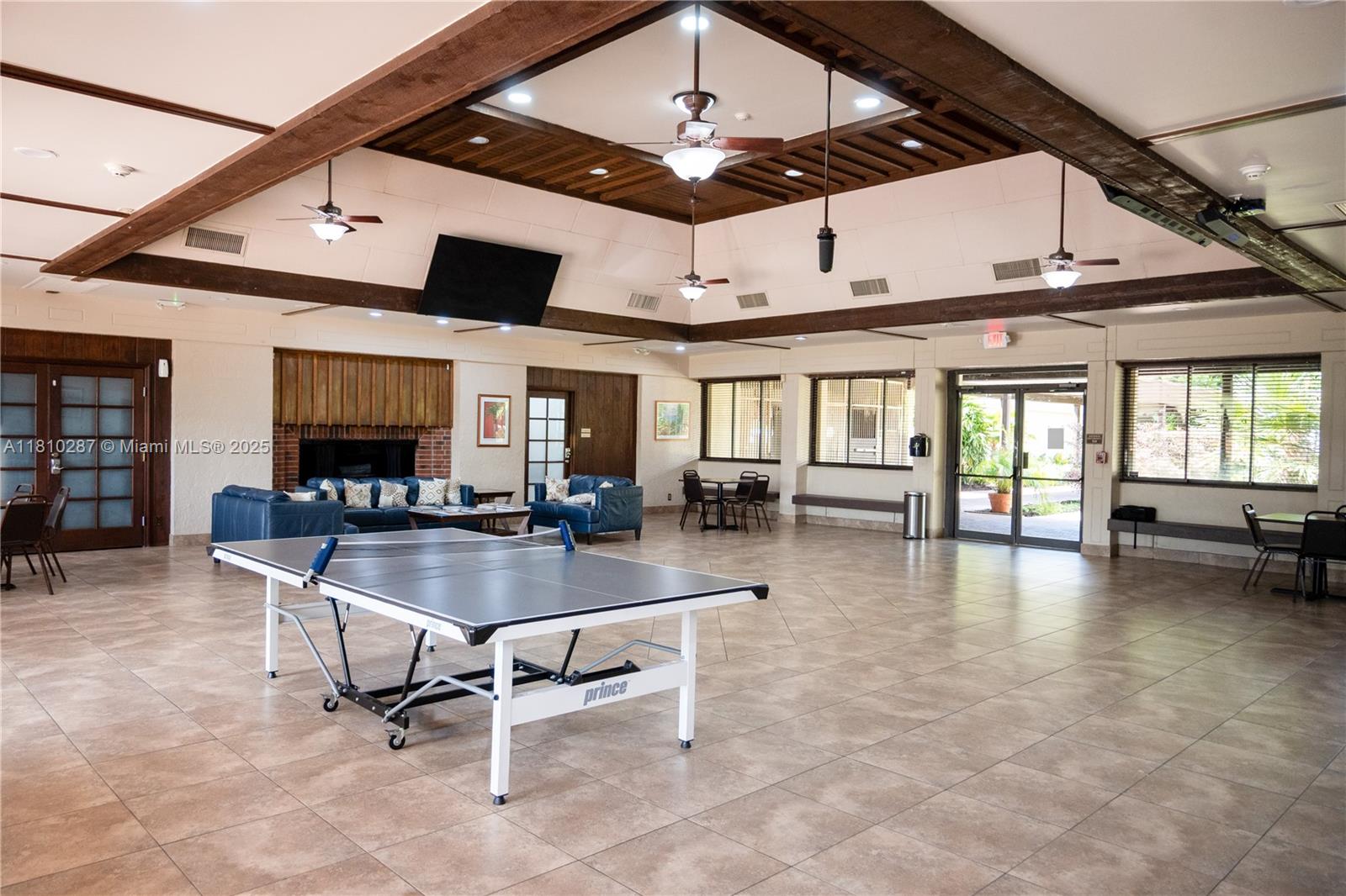 CROSSINGS SEC 6 THE - Residential