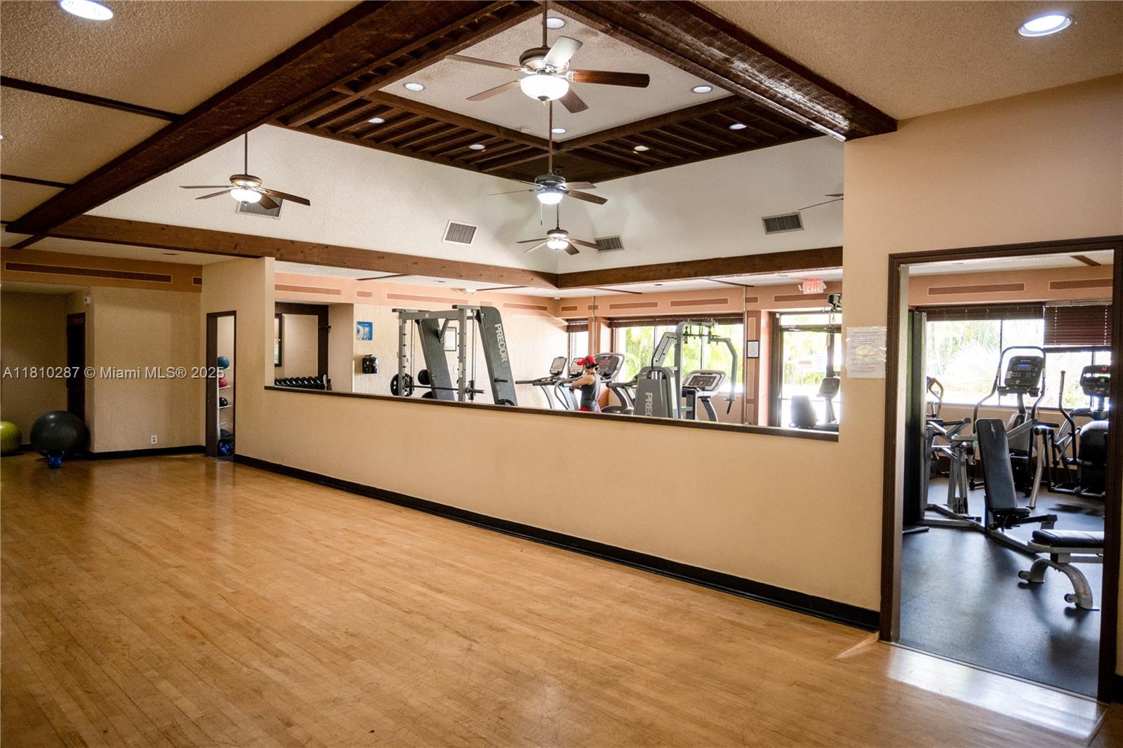 CROSSINGS SEC 6 THE - Residential