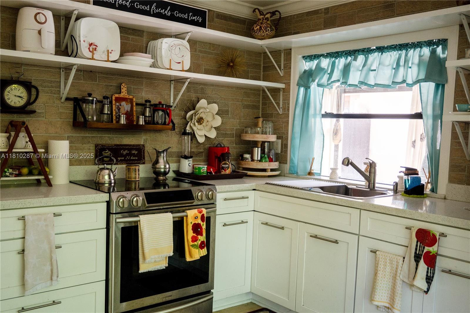 CROSSINGS SEC 6 THE - Residential