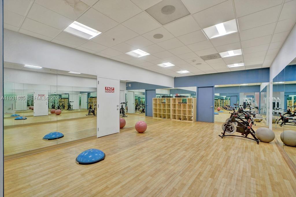 OCEANVIEW BUILDING B COND - Residential