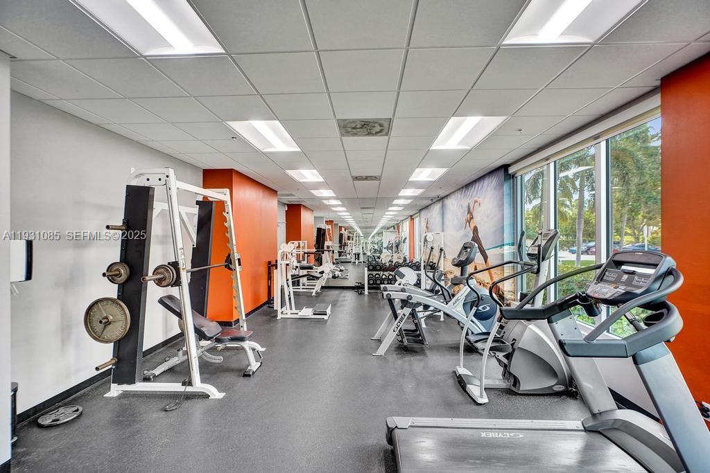 OCEANVIEW BUILDING B COND - Residential