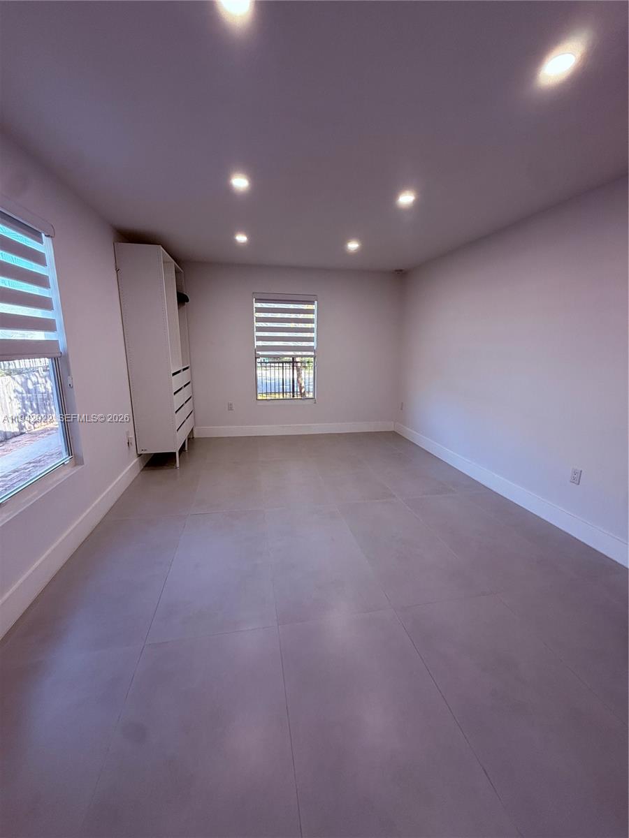 BUENA VISTA HEIGHTS ADDN - Residential Lease