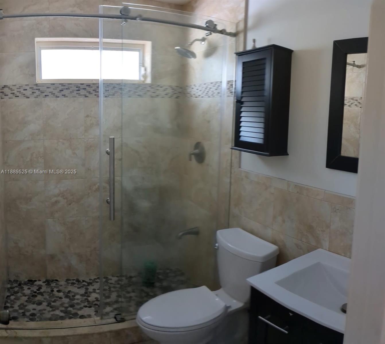 COUNTRY ISLES GARDEN HOME - Residential Lease