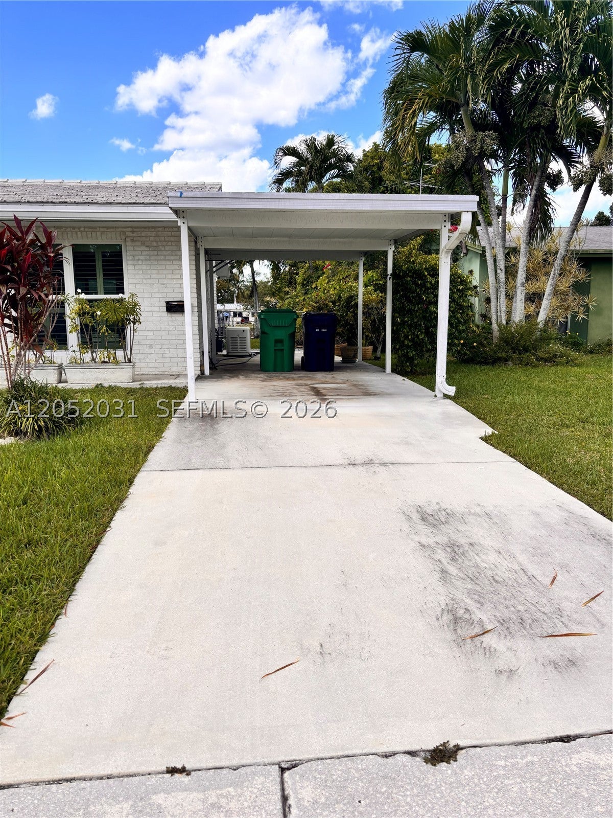 19120 Bel Aire Dr, Cutler Bay FL 33157