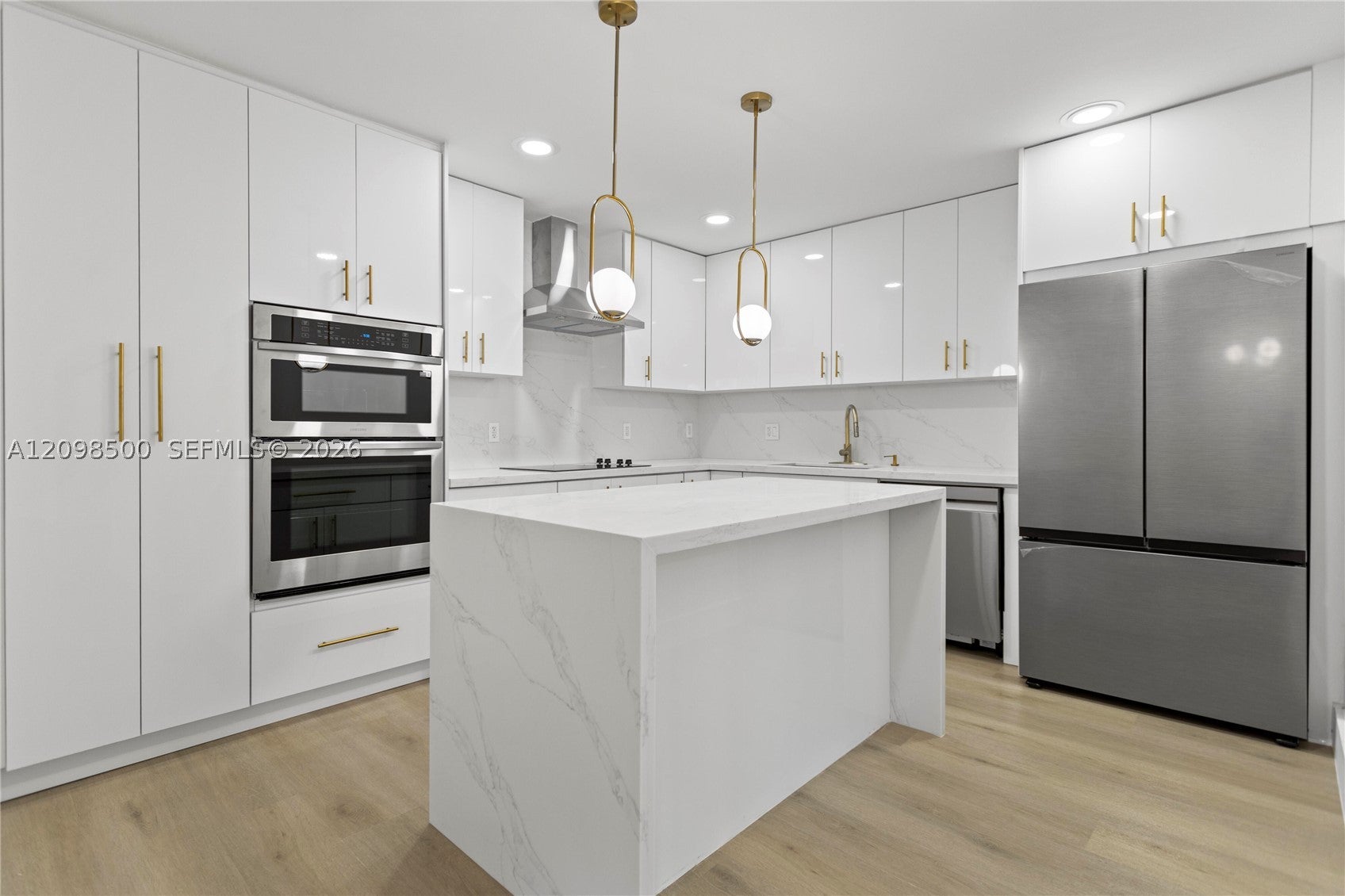 5401 Fillmore St, Hollywood, FL, 33021/$829,000 1 5401 Fillmore St
