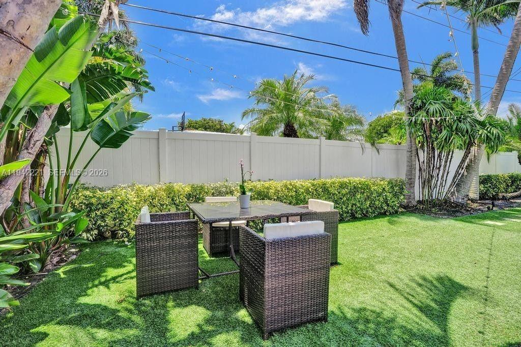 IMPERIAL POINT 5 SEC - Residential