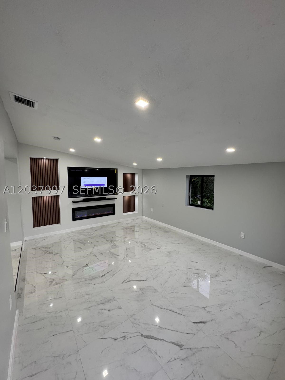4120 SW 31st Dr