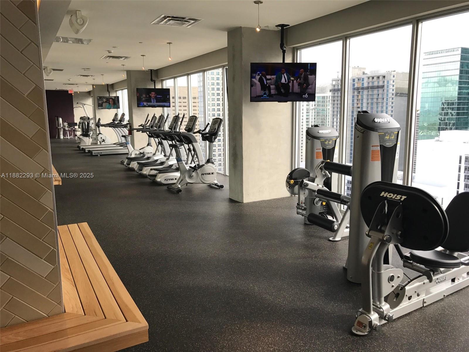 CENTRO CONDO - Residential Lease
