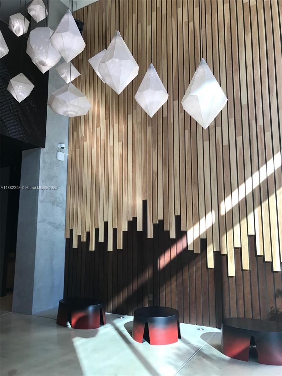 CENTRO CONDO - Residential Lease