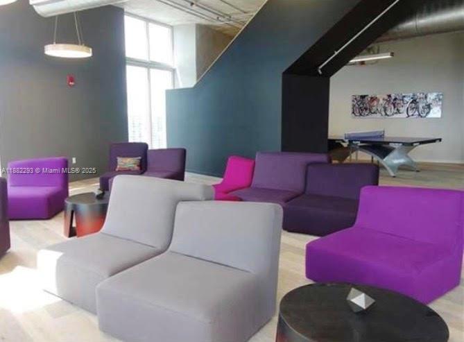 CENTRO CONDO - Residential Lease