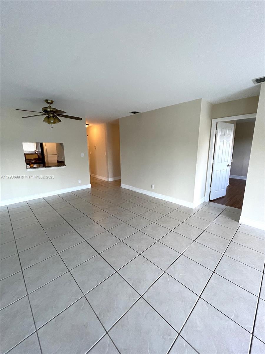 11453 NW 39th Ct 310-2