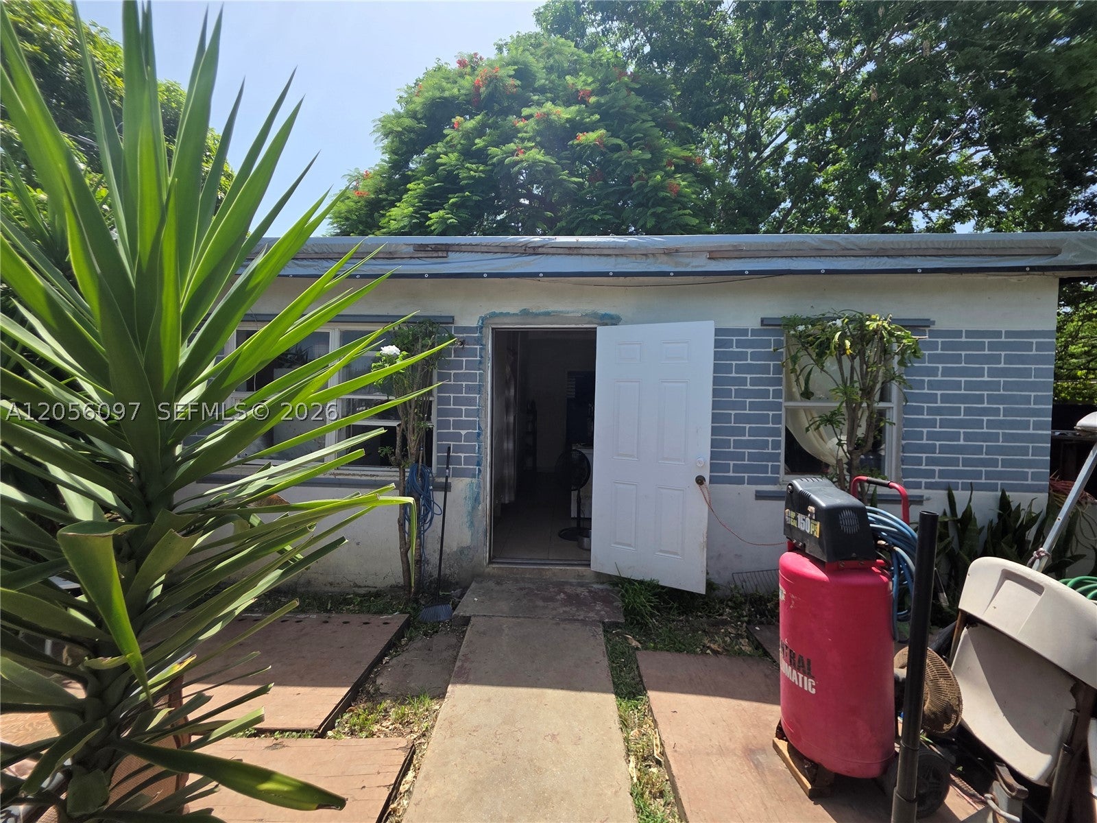 722 SW 3rd Ave
