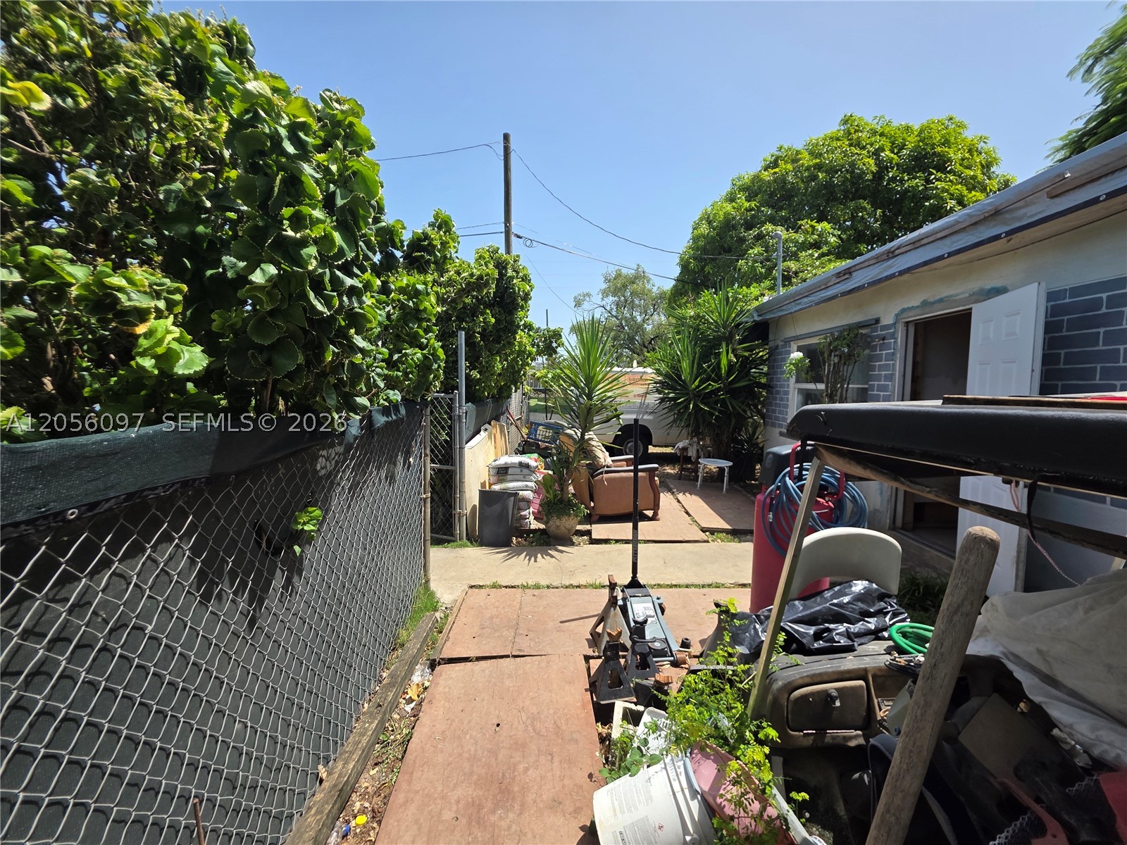 722 SW 3rd Ave