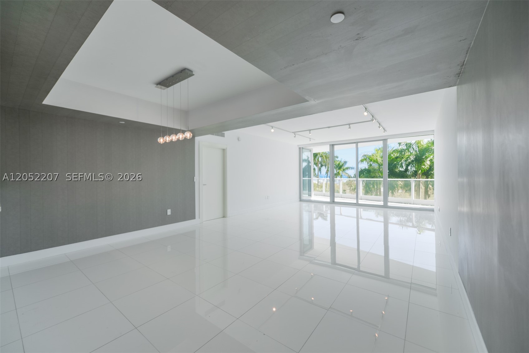 2627 S Bayshore Dr 604